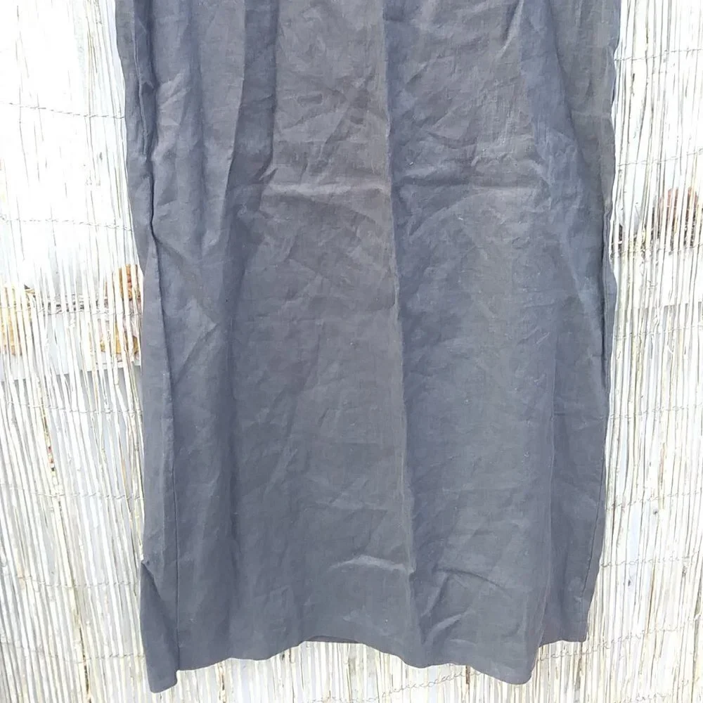 Paula Sweet Long Black Skirt with Slit - M